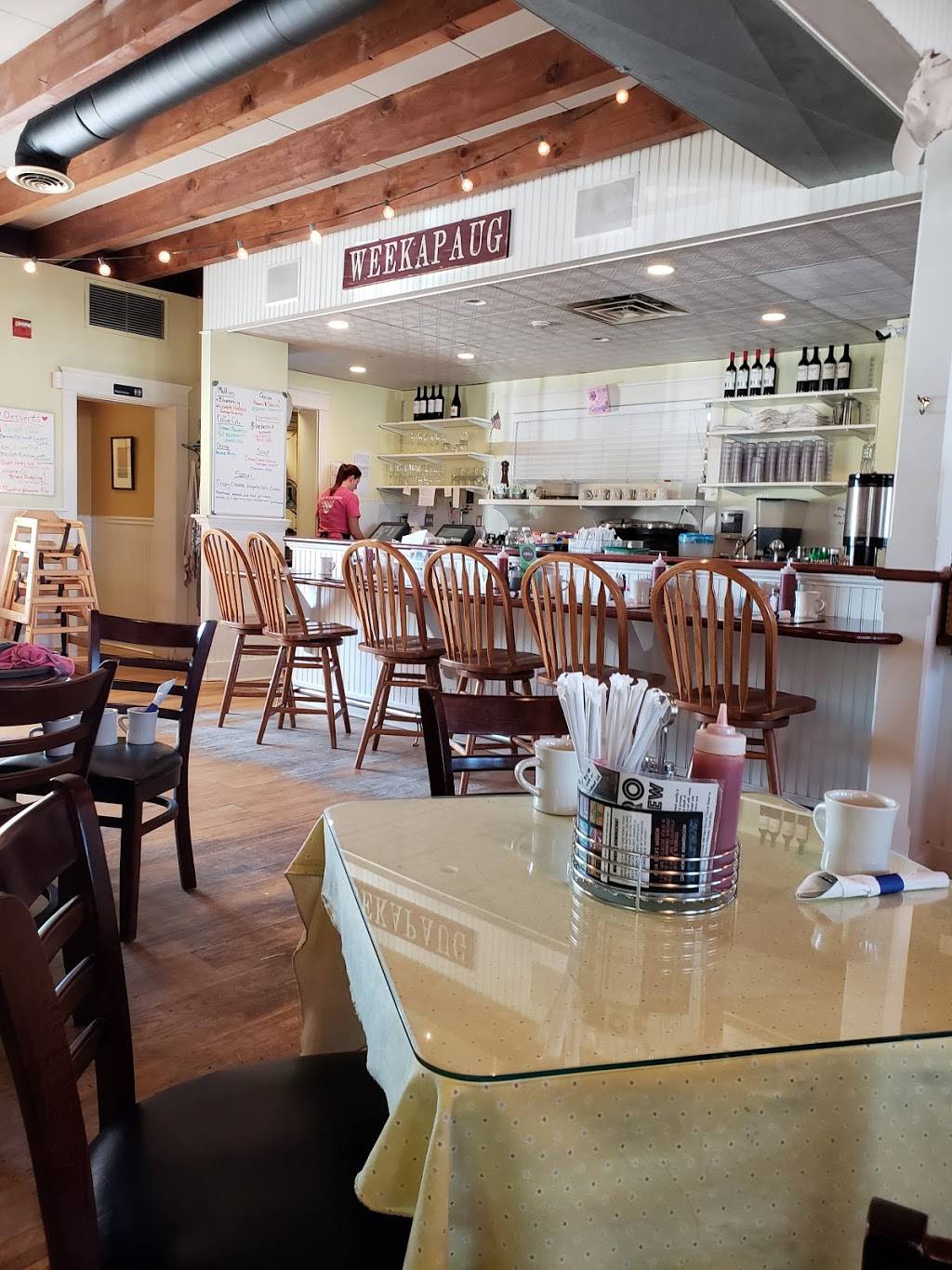 The Cooked Goose | restaurant | 92 Watch Hill Rd, Westerly, RI 02891, USA | 4013489888 OR +1 401-348-9888