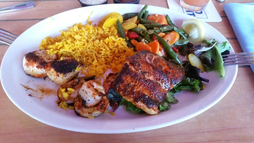 Parrot Key Caribbean Grill | restaurant | 2500 Main St, Fort Myers Beach, FL 33931, USA | 2394633257 OR +1 239-463-3257