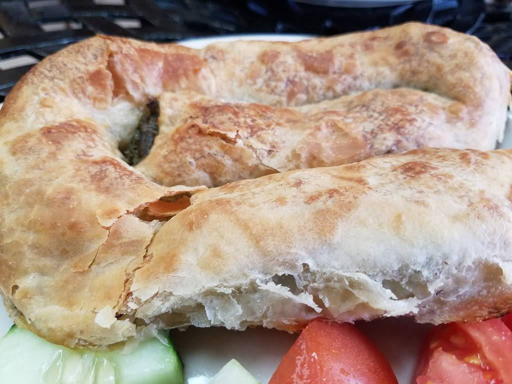 Balkan Grill | restaurant | 5902 N Kings Hwy, Alexandria, VA 22303, USA | 7033293303 OR +1 703-329-3303