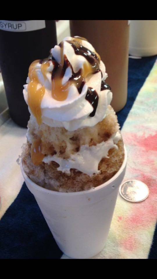 Pelicans SnoBalls - Roanoke | restaurant | 409 E Byron Nelson Blvd, Roanoke, TX 76262, USA | 8178086040 OR +1 817-808-6040