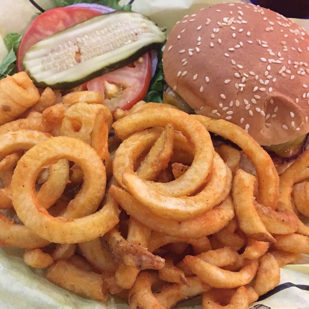 BurgerMeister | restaurant | 1415, 2237 Shattuck Ave, Berkeley, CA 94704, USA | 5106491700 OR +1 510-649-1700