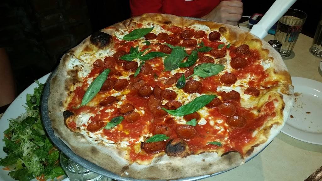 Patsys Pizzeria | restaurant | 61 W 74th St, New York, NY 10023, USA | 2125793000 OR +1 212-579-3000