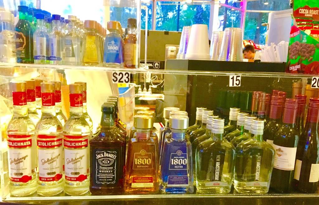 The Market Deli and Liquor | restaurant | 801 Seabreeze Blvd, Fort Lauderdale, FL 33316, USA | 9547642233 OR +1 954-764-2233