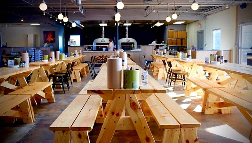 Old Scratch Pizza & Beer | restaurant | 812 S Patterson Blvd, Dayton, OH 45402, USA | 9373315357 OR +1 937-331-5357