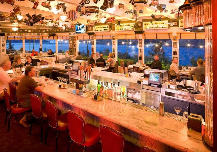 The Dead Fish | restaurant | 20050 San Pablo Ave, Crockett, CA 94525, USA | 5107873323 OR +1 510-787-3323