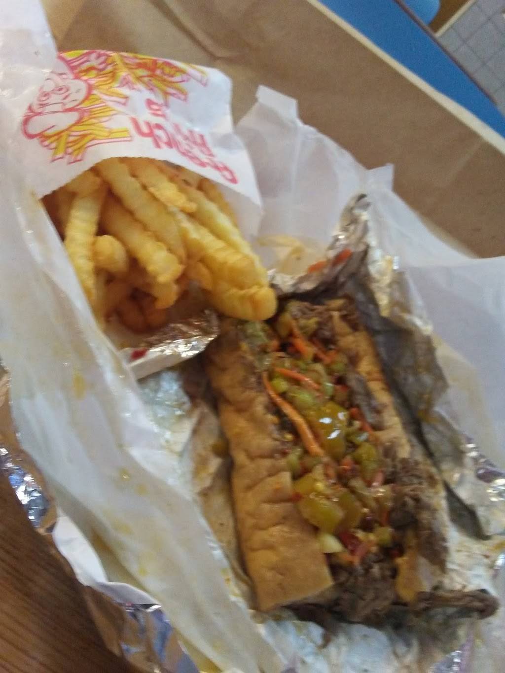 Marcos Beef & Pizza | restaurant | 6008 W Fullerton Ave, Chicago, IL 60639, USA | 7737451015 OR +1 773-745-1015