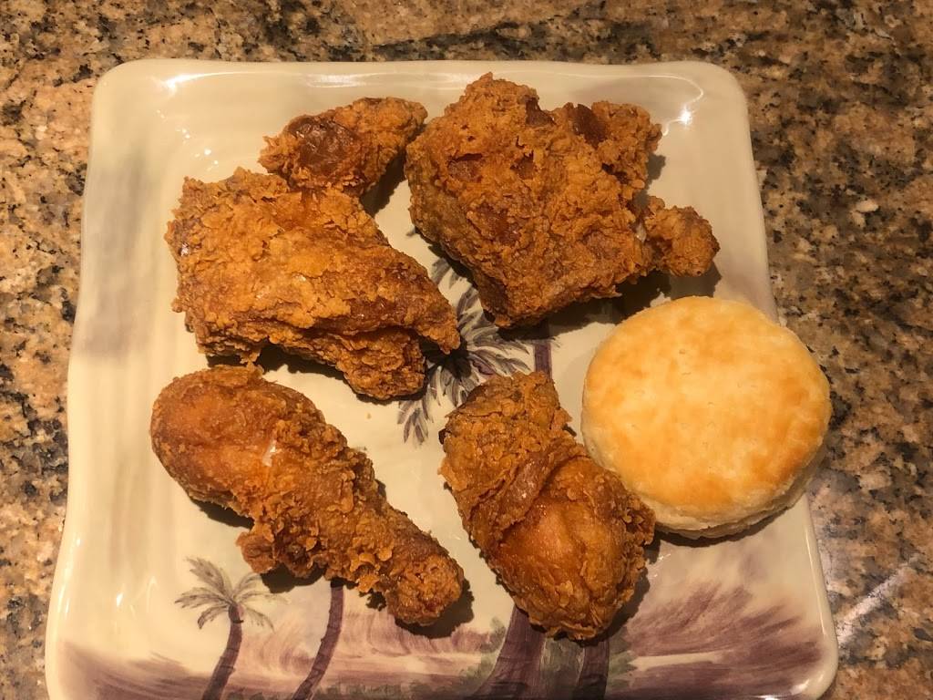 Popeyes Louisiana Kitchen | restaurant | 233 W Hillsboro Blvd, Deerfield Beach, FL 33441, USA | 9544272616 OR +1 954-427-2616