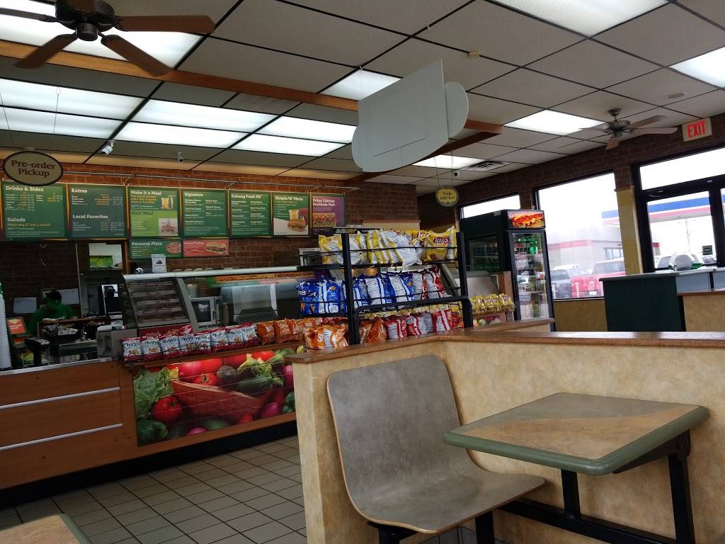 Subway | restaurant | 1775 W Broadway Ave, Maryville, TN 37801, USA | 8659836110 OR +1 865-983-6110