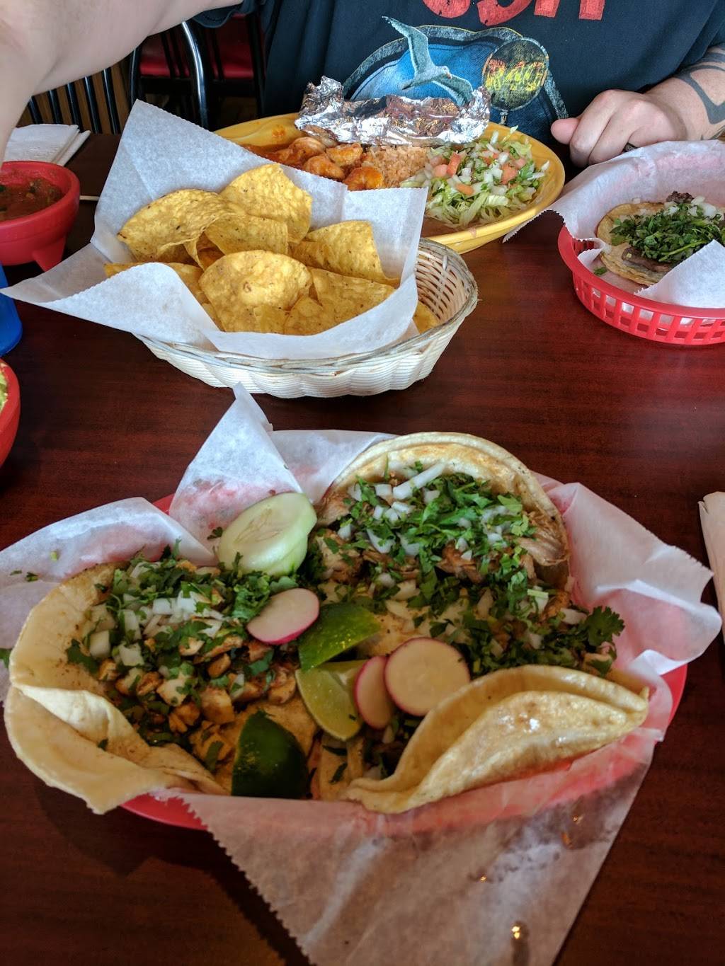 Taqueria Ramirez | restaurant | 6910 Burlington Pike, Florence, KY 41042, USA | 8593711190 OR +1 859-371-1190