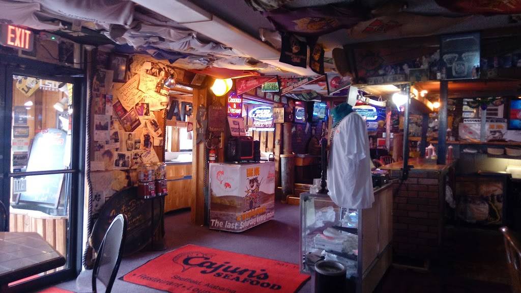 Cajuns Seafood Restaurant | restaurant | 4301 N Jackson Hwy, Sheffield, AL 35660, USA | 2563811573 OR +1 256-381-1573