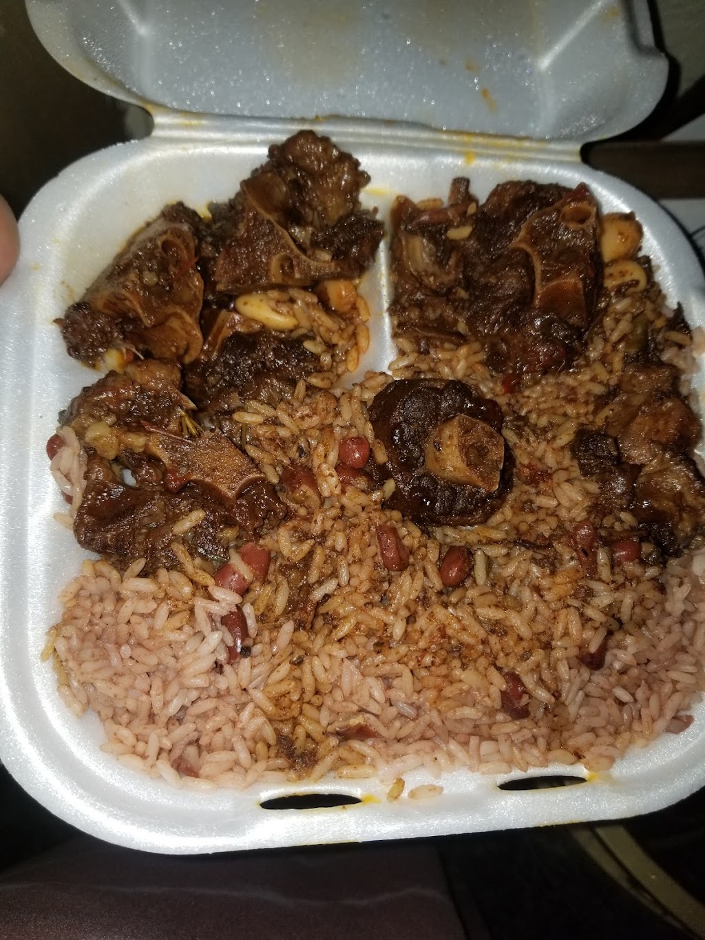 Donnas Caribbean Restaurant | restaurant | 2901 W Commercial Blvd, Fort Lauderdale, FL 33309, USA | 9545307678 OR +1 954-530-7678