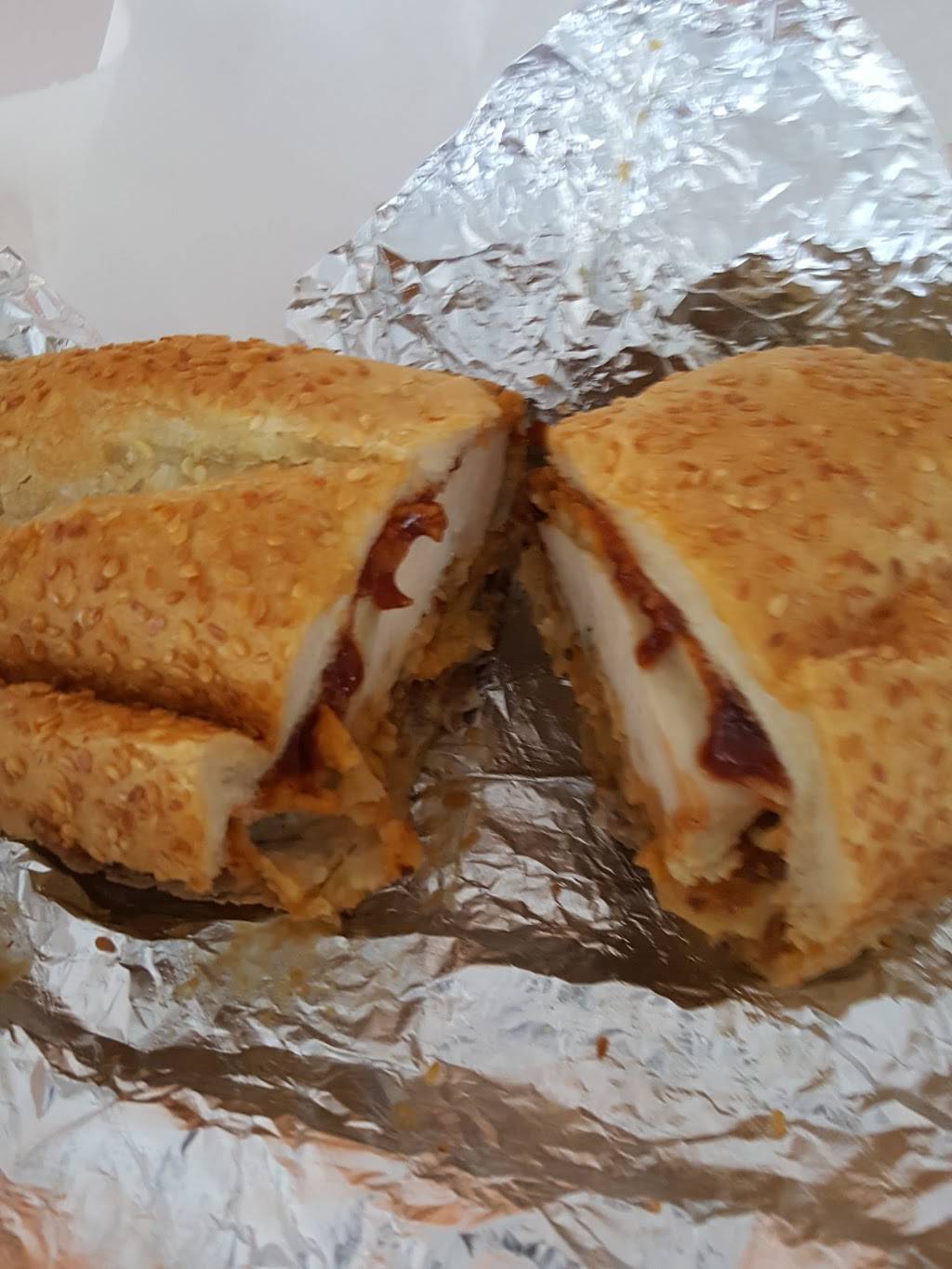 Darwin On Clinton | cafe | 110 W Fayette St, Syracuse, NY 13202, USA | 3153730484 OR +1 315-373-0484