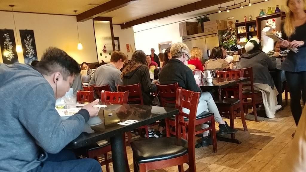 Golden Flower | restaurant | 205 W 5th St, Reno, NV 89503, USA | 7753231628 OR +1 775-323-1628