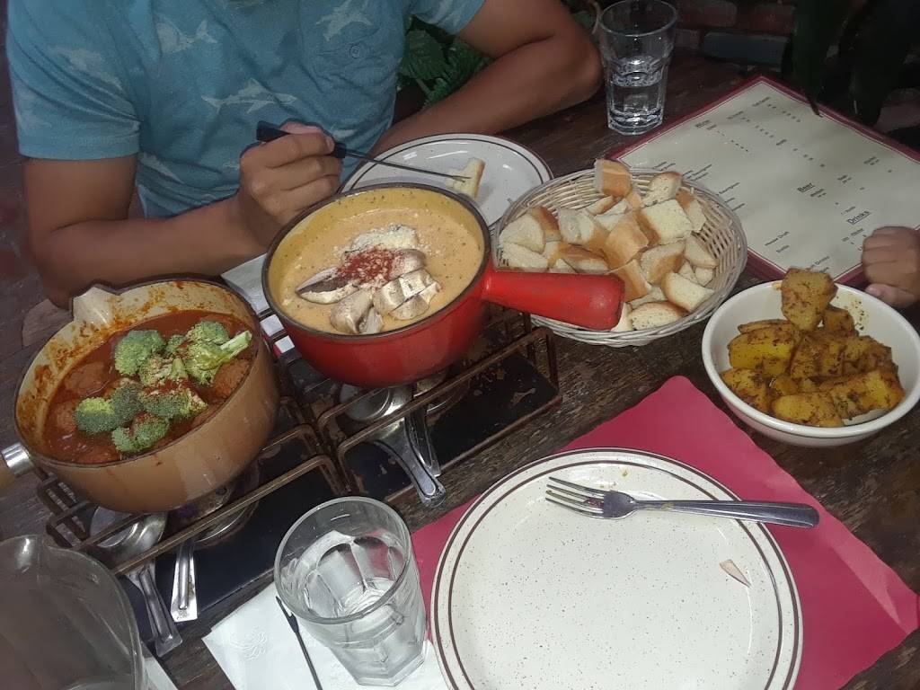 Fondue Fred | restaurant | 2556 Telegraph Ave, Berkeley, CA 94704, USA | 5105490850 OR +1 510-549-0850