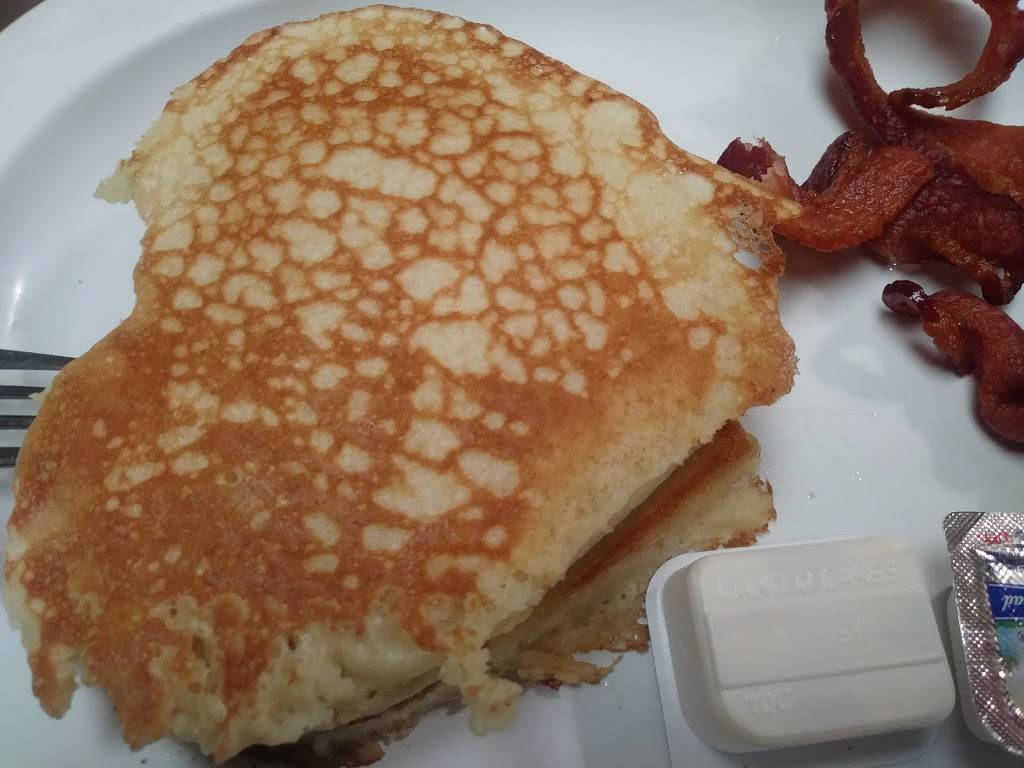 Bernie Express | restaurant | 610 S Walnut St, Bernie, MO 63822, USA | 5732934427 OR +1 573-293-4427