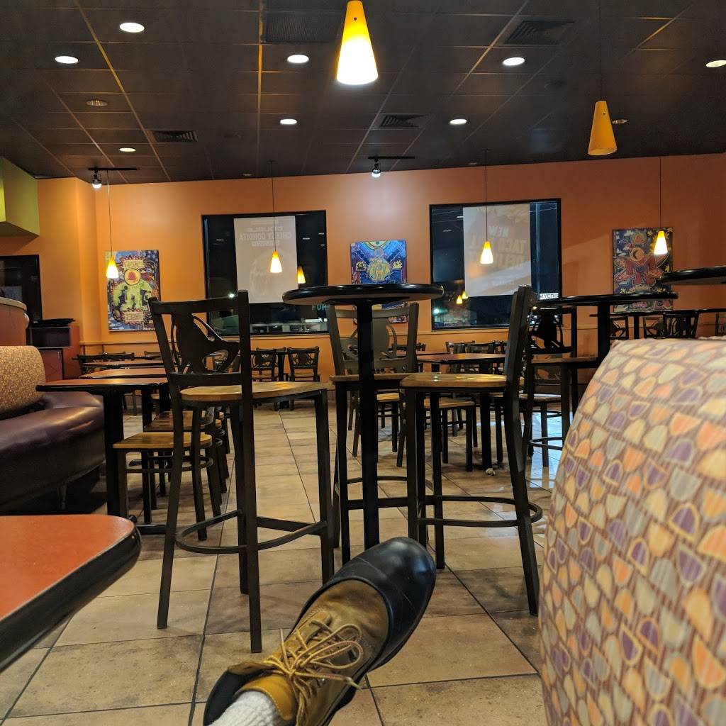 Taco Bell | meal takeaway | 2175 S Memorial Dr, New Castle, IN 47362, USA | 7655213933 OR +1 765-521-3933