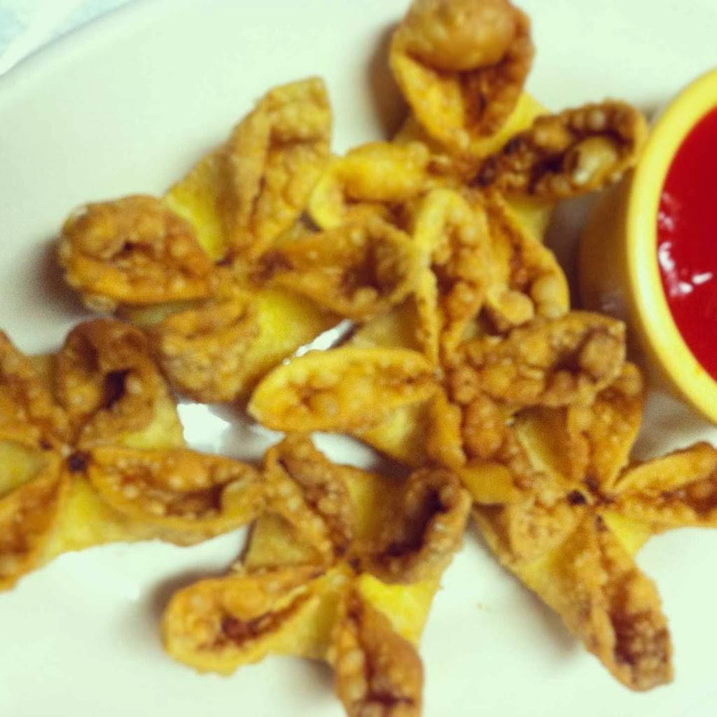 Golden Dragon: White Oak Center | meal takeaway | 5818 Cheviot Rd, Cincinnati, OH 45247, USA | 5132450888 OR +1 513-245-0888