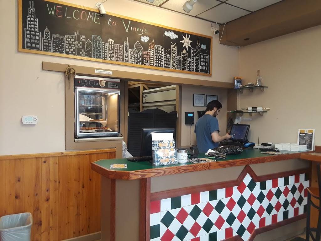 Vinnys Pizza & Pasta | restaurant | 2200 Waukegan Rd, Glenview, IL 60025, USA | 8477292330 OR +1 847-729-2330