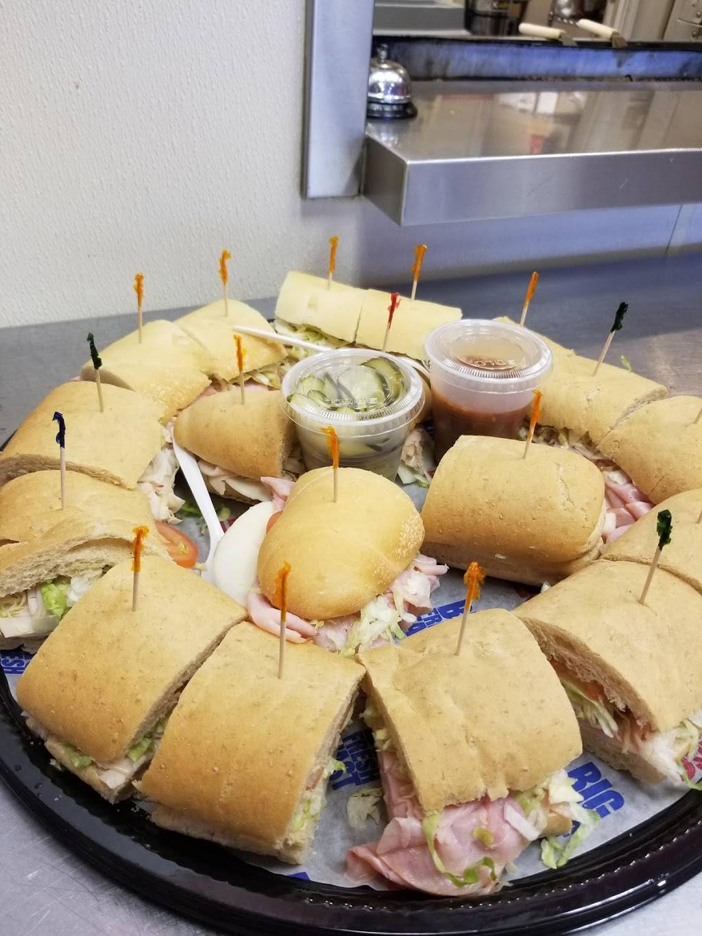 Lennys Grill & Subs | meal takeaway | 465 N Germantown Pkwy, Cordova, TN 38018, USA | 9017555600 OR +1 901-755-5600