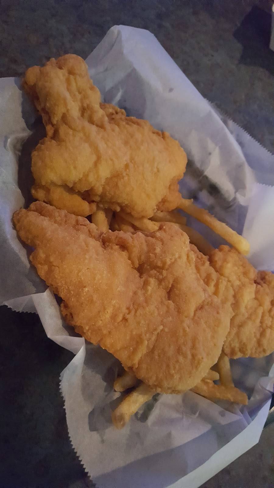 Sip-N-Snack | restaurant | 10 N 4250th Rd, Mendota, IL 61342, USA | 8155397525 OR +1 815-539-7525