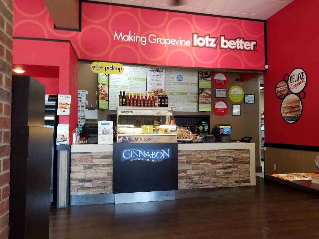 Schlotzskys | bakery | 1801 S Main St, Grapevine, TX 76051, USA | 8174245201 OR +1 817-424-5201