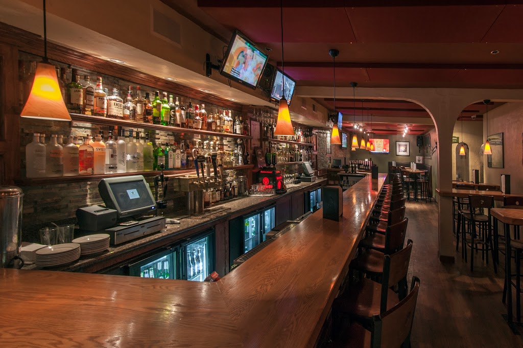 Austria Hof Lodging | restaurant | 924 Canyon Blvd, Mammoth Lakes, CA 93546, USA | 7609342764 OR +1 760-934-2764