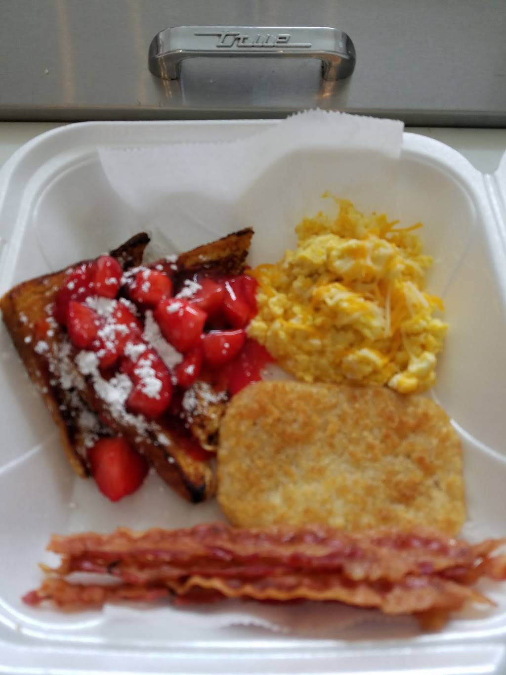 Camp Washington Sandwich Shoppe | restaurant | 3105 Colerain Ave, Cincinnati, OH 45225, USA | 5135427467 OR +1 513-542-7467