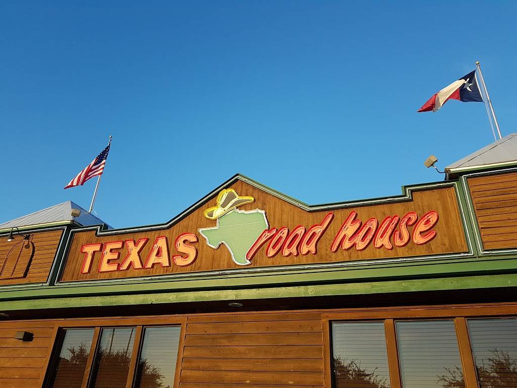 Texas Roadhouse | restaurant | 2230 Interstate 45 N, Conroe, TX 77301, USA | 9364944090 OR +1 936-494-4090