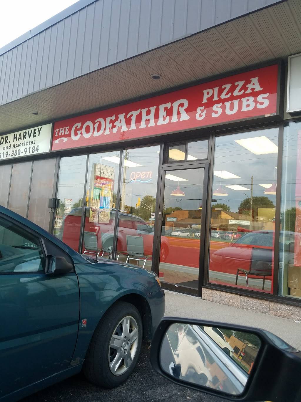 Godfathers Pizza Chatham | meal takeaway | 470 St Clair St, Chatham, ON N7L 3K8, Canada | 5193518110 OR +1 519-351-8110
