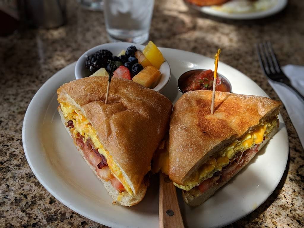 Mesa Cafe & Bar | restaurant | 1972 Cliff Dr, Santa Barbara, CA 93109, USA | 8059665303 OR +1 805-966-5303