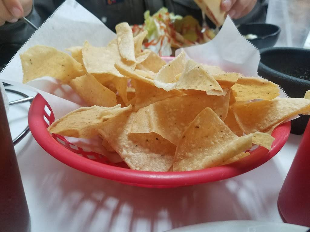 The Deli House Restaurant | restaurant | 304 Holland Ave, Galena Park, TX 77547, USA | 7136784355 OR +1 713-678-4355