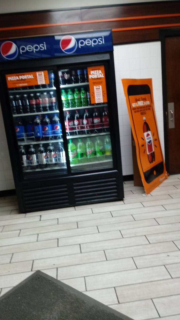 Little Caesars Pizza | meal takeaway | 2120 Mitchell Ave, St Joseph, MO 64507, USA | 8162798500 OR +1 816-279-8500