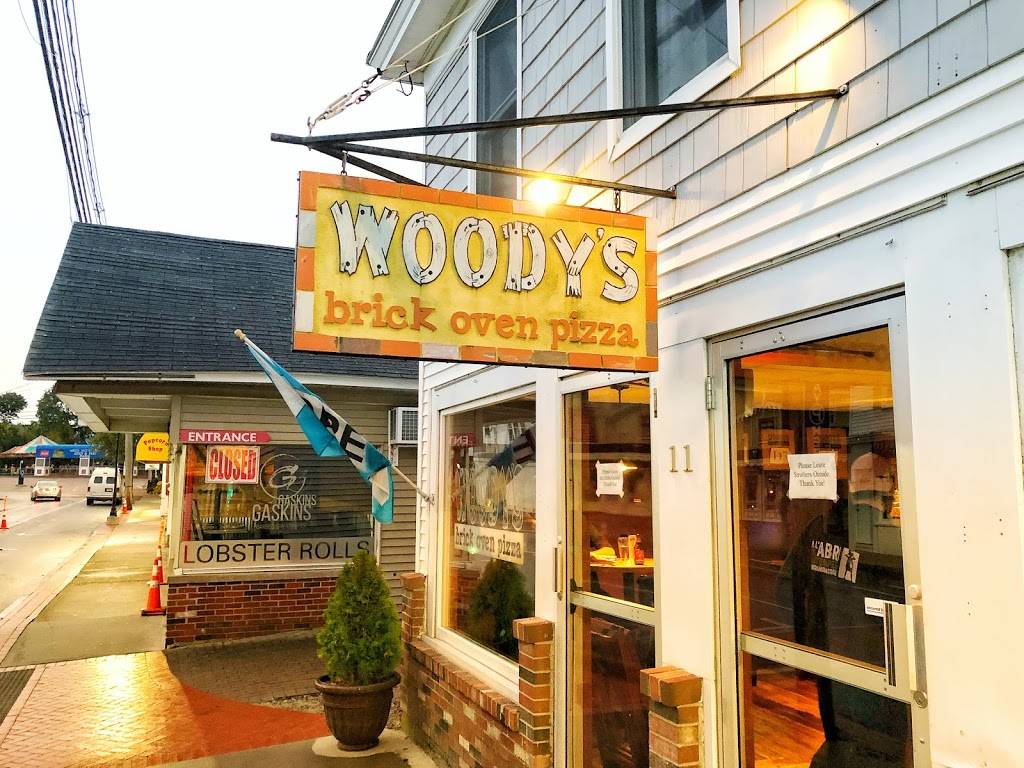 Woodys Brick Oven Pizza | restaurant | 11 Railroad Ave, York, ME 03909, USA | 2073630060 OR +1 207-363-0060