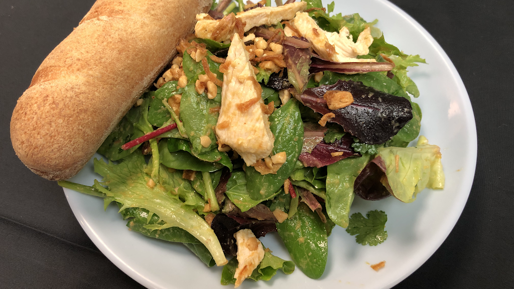 Pho Cafe | restaurant | 3926 Market St #201, Wilmington, NC 28403, USA | 9108337204 OR +1 910-833-7204