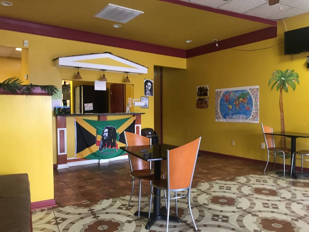 C & R Caribbean Jerk | restaurant | 2575 Snapfinger Rd e, Decatur, GA 30034, USA | 7706804250 OR +1 770-680-4250