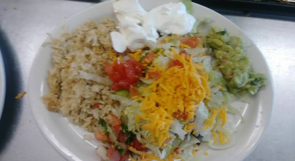 Alexs Tacos | restaurant | 5618, 2523 Memorial Blvd, Kerrville, TX 78028, USA | 8309559500 OR +1 830-955-9500