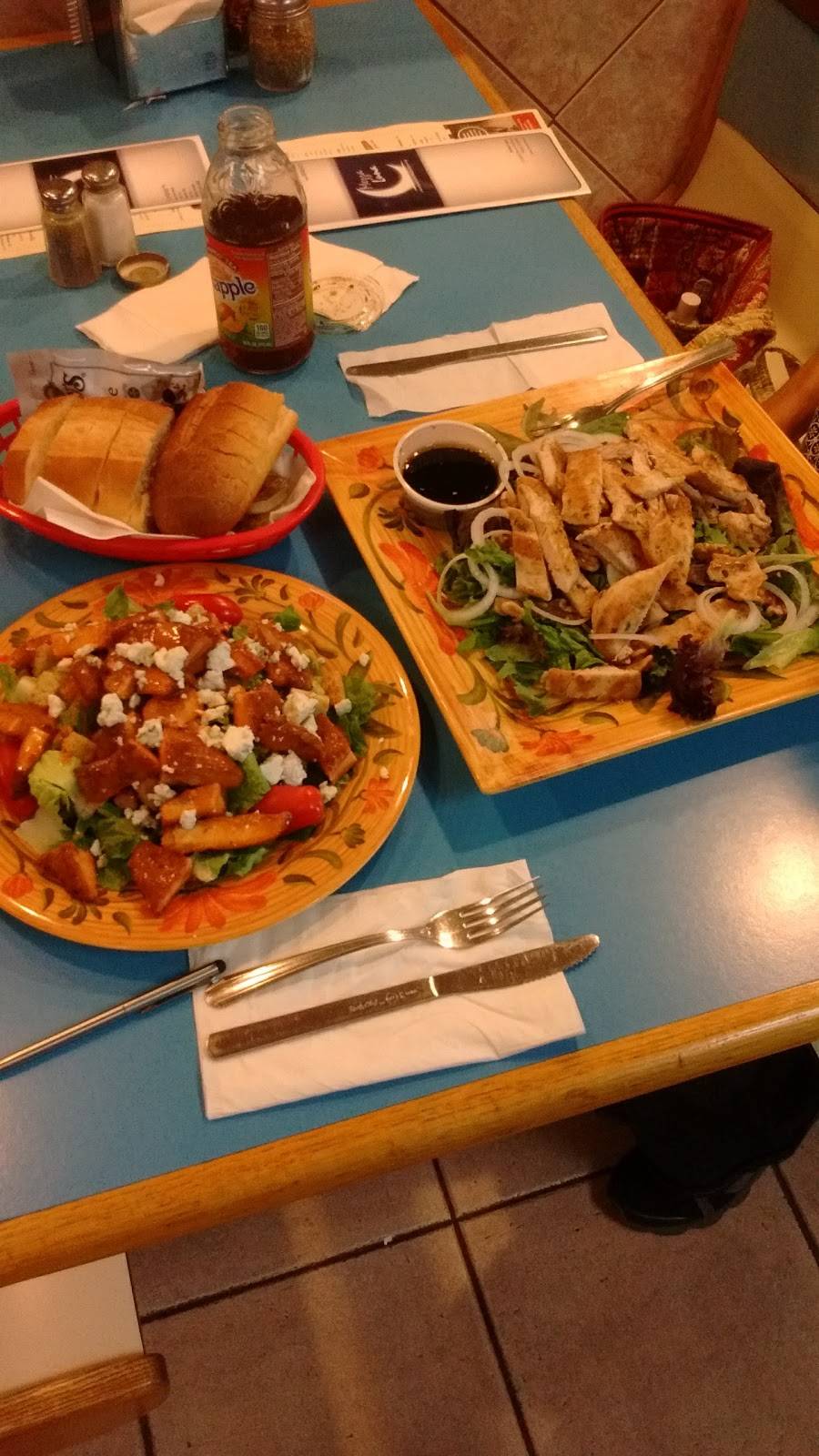 Mezza Luna Pizza | restaurant | 633 Milford Warren Glen Rd, Milford, NJ 08848, USA | 9089954111 OR +1 908-995-4111