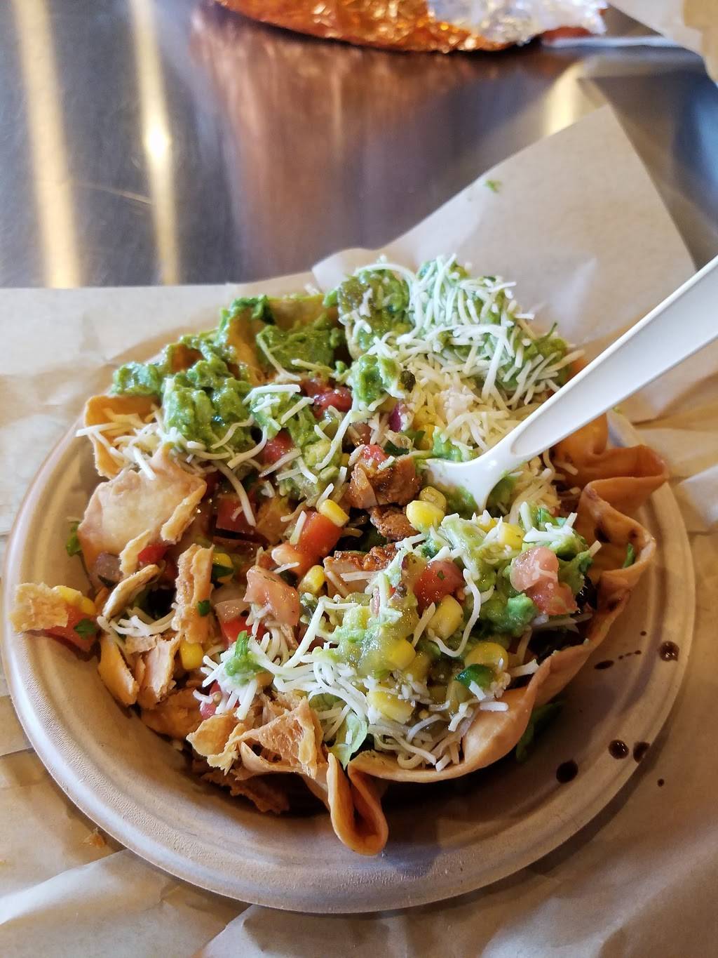 QDOBA Mexican Eats | restaurant | 10934 E US Hwy 36, Avon, IN 46123, USA | 3172098901 OR +1 317-209-8901