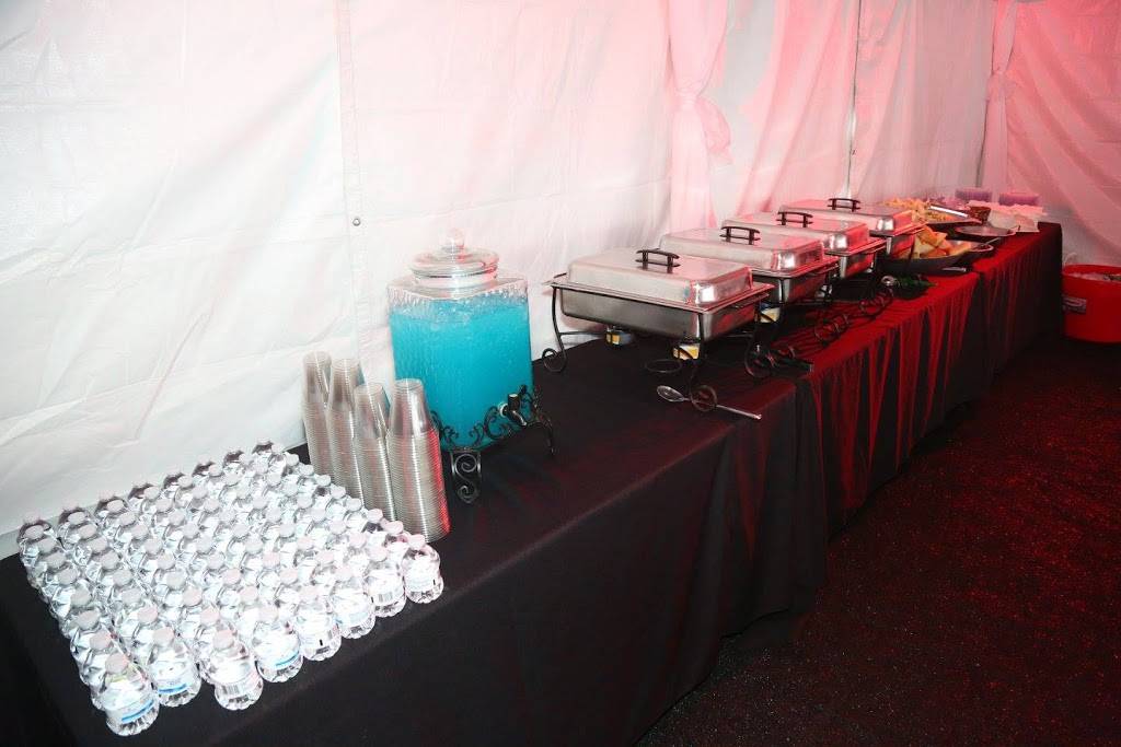 Hidden Havana Cuban Cafe | restaurant | 23548 Lyons Ave, Newhall, CA 91321, USA | 6612544460 OR +1 661-254-4460