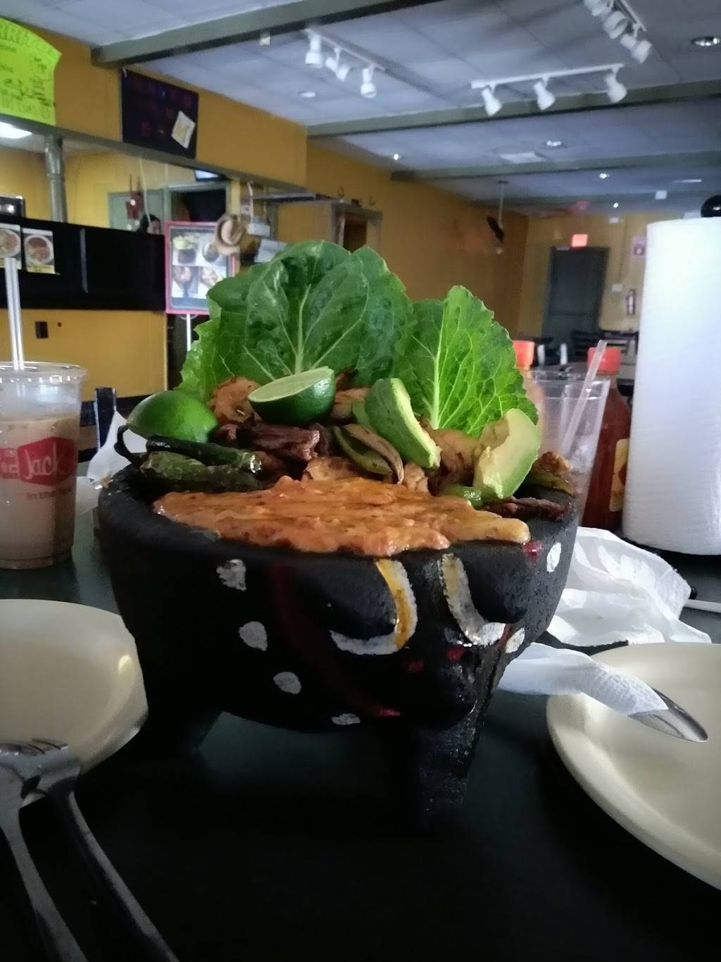 Las Vaqueras | restaurant | 1524 New York Ave, Arlington, TX 76010, USA | 6823217041 OR +1 682-321-7041