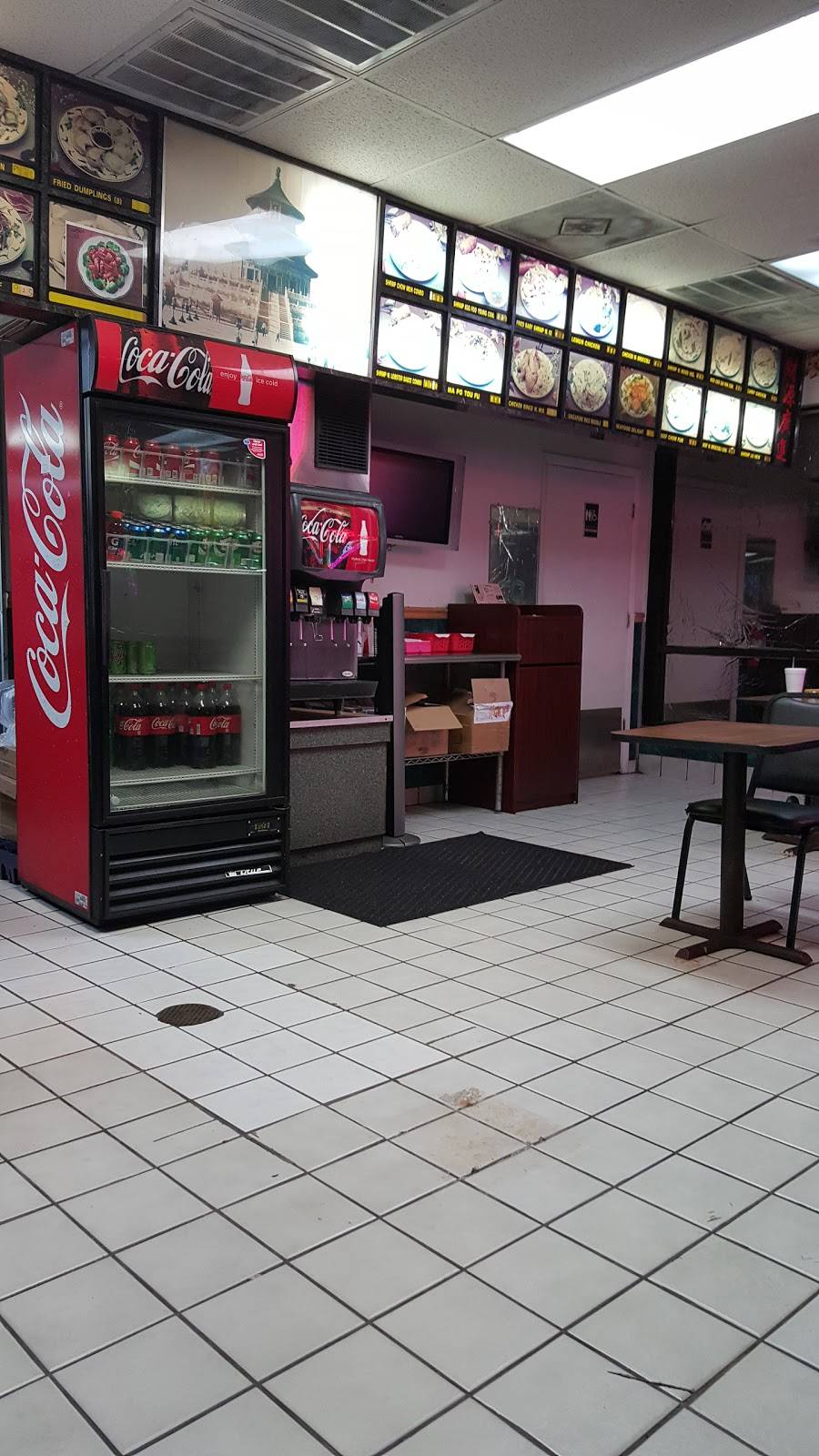 Hot Wok | restaurant | 3006 NW 13th St, Gainesville, FL 32609, USA | 3522718816 OR +1 352-271-8816