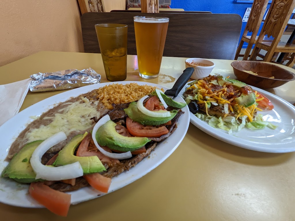 Cristinas | restaurant | 237 Price Mall, Crescent City, CA 95531, USA | 7074649213 OR +1 707-464-9213