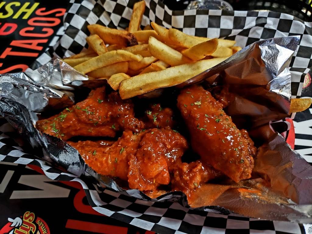 Randys Chicken And Waffles | restaurant | 2791 W Ave L, Lancaster, CA 93536, USA | 6614665599 OR +1 661-466-5599