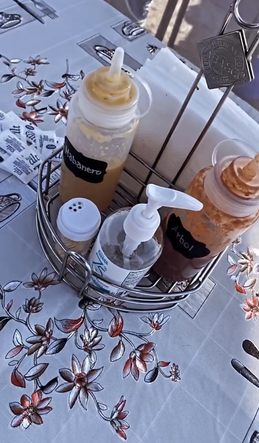 Anselmos Birria | restaurant | Cherry and central, Fresno, CA 93704, USA | 5592162931 OR +1 559-216-2931