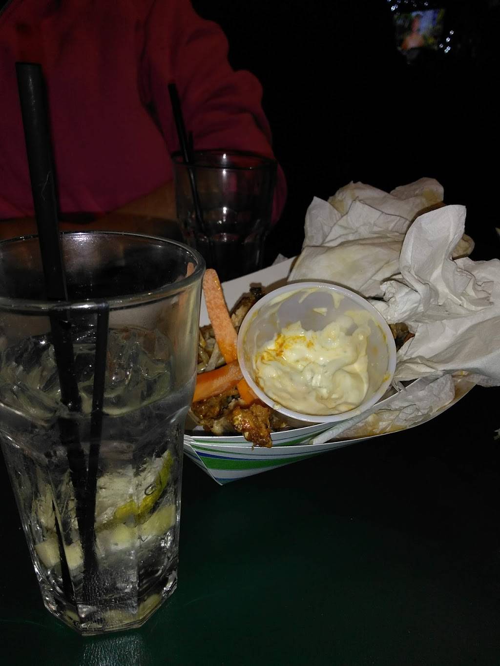 Bogies Bar | restaurant | 4414 Bailey Ave, Buffalo, NY 14226, USA | 7168341254 OR +1 716-834-1254