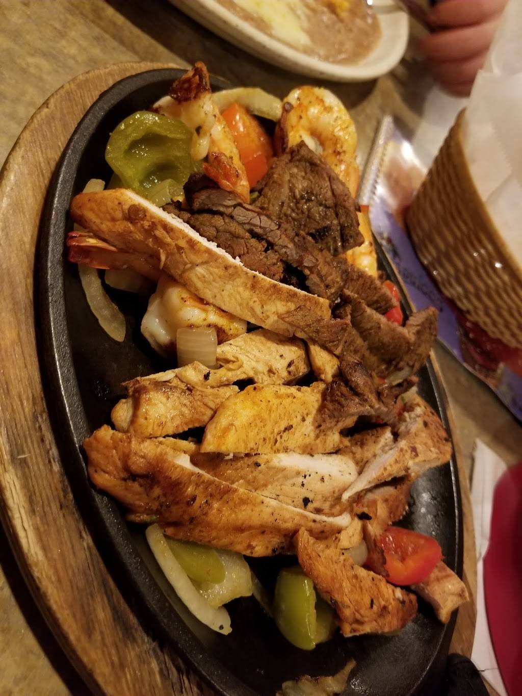 Acapulcos | restaurant | 500 Boston-Providence Turnpike, Norwood, MA 02062, USA | 7817624440 OR +1 781-762-4440