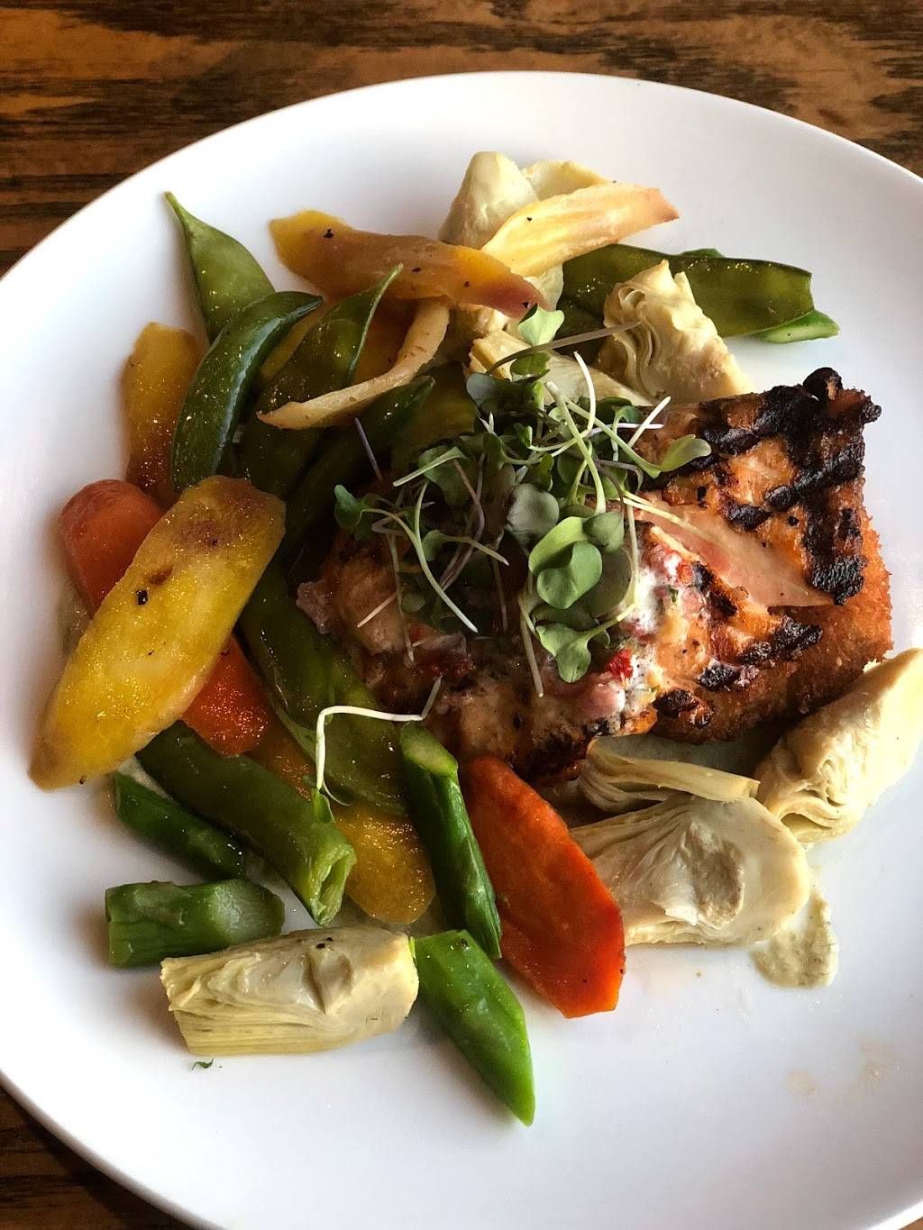 Horatios | restaurant | 60 Monarch Bay, San Leandro, CA 94577, USA | 5103515556 OR +1 510-351-5556