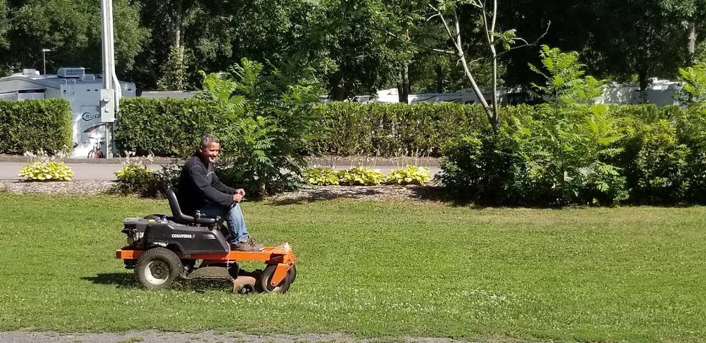 Camping Bellevue | restaurant | 6940 Route de Pointe Platon, Lotbinière, QC G0S 1S0, Canada | 4189263482 OR +1 418-926-3482