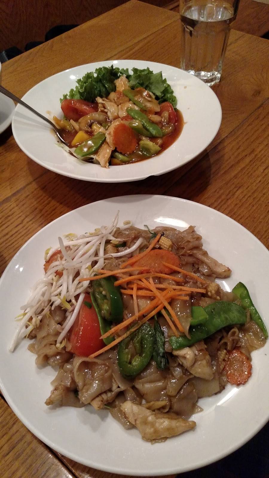 Spoon Thai | restaurant | 4608 N Western Ave, Chicago, IL 60625, USA | 7737691173 OR +1 773-769-1173