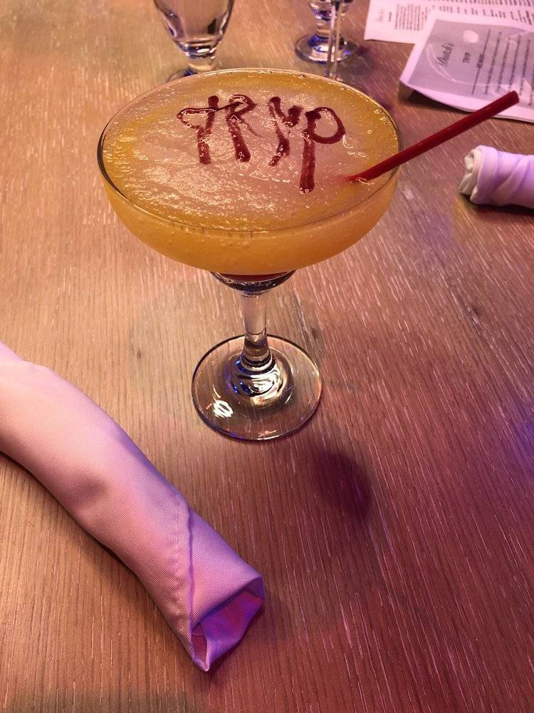 Dutchs Lounge | restaurant | 24 E Park St, Newark, NJ 07102, USA | 9737379617 OR +1 973-737-9617